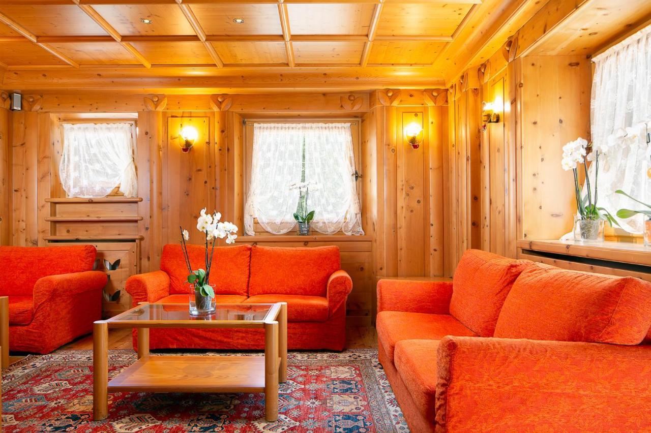 Hotel Natale Cortina dʼAmpezzo Kültér fotó