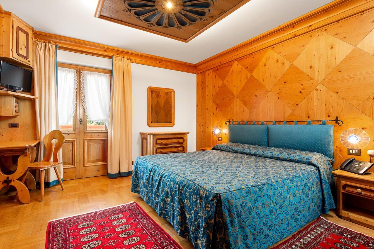 Hotel Natale Cortina dʼAmpezzo Kültér fotó
