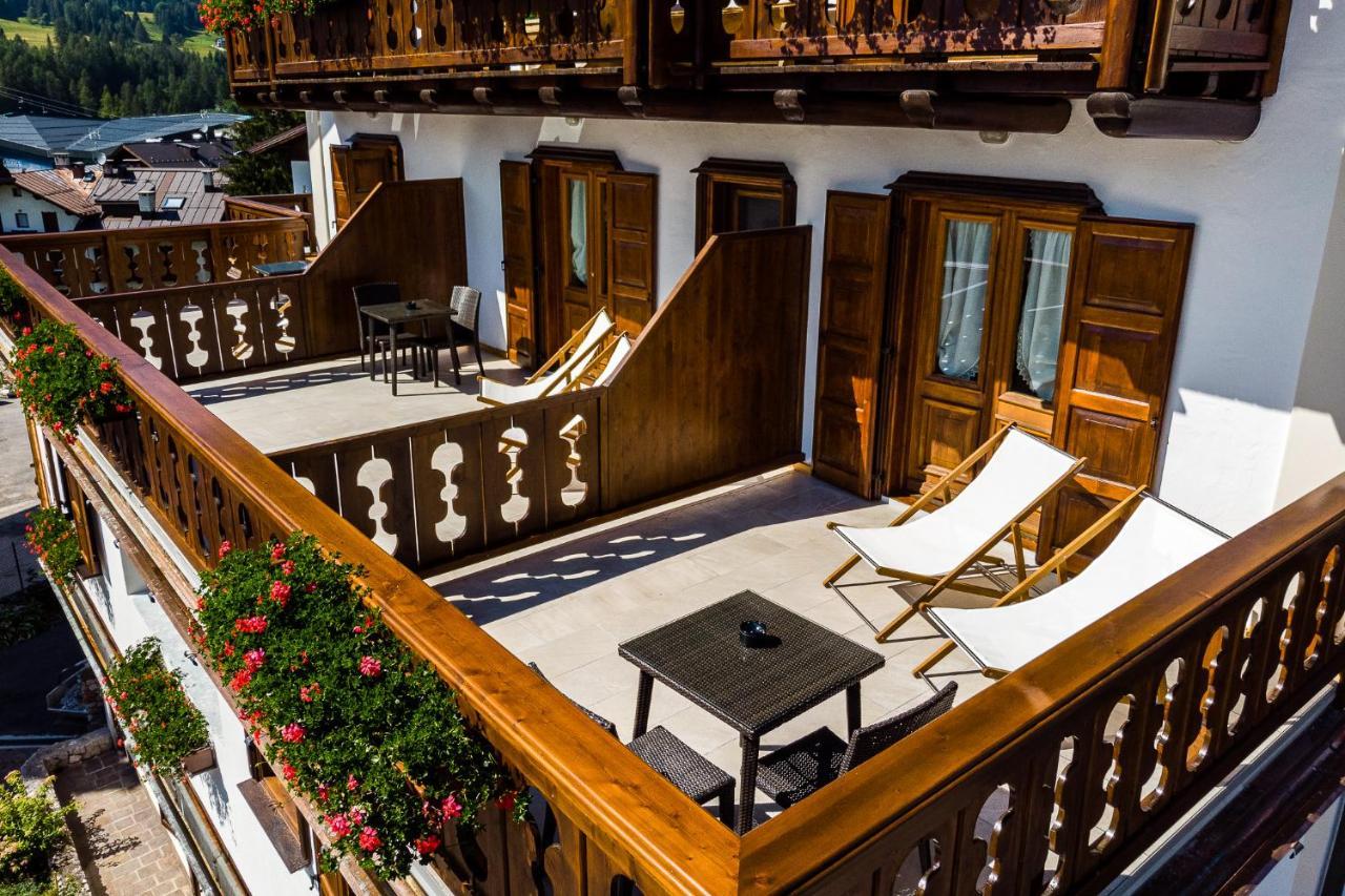 Hotel Natale Cortina dʼAmpezzo Kültér fotó