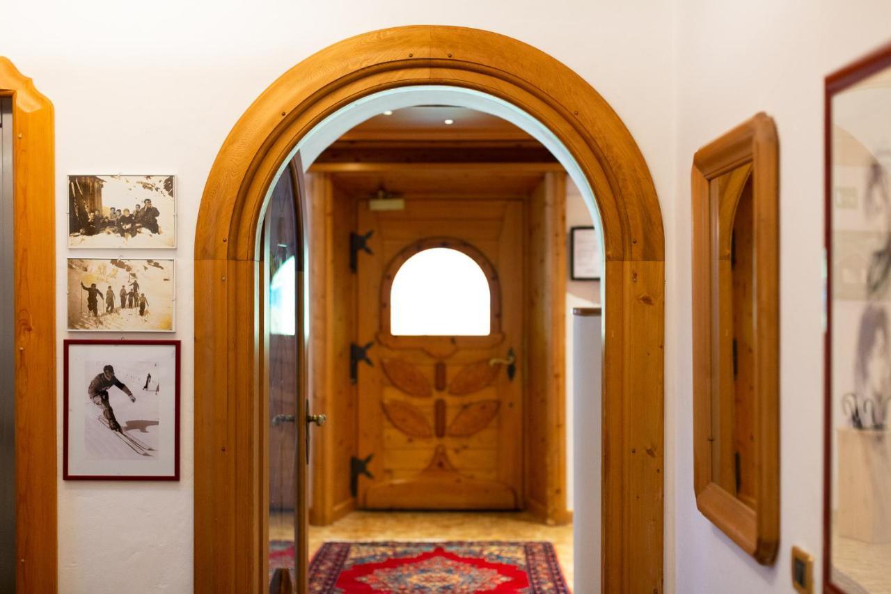 Hotel Natale Cortina dʼAmpezzo Kültér fotó