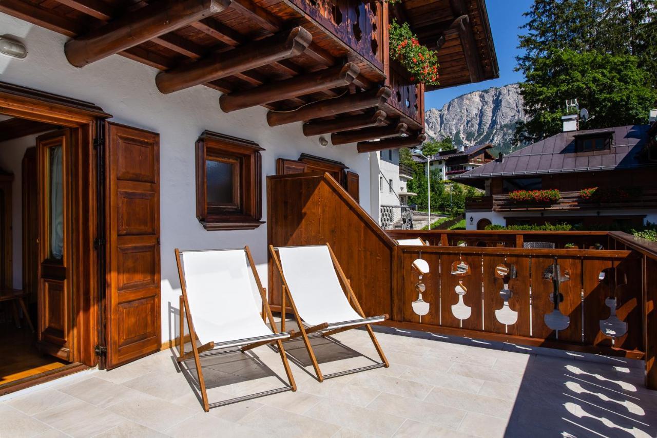 Hotel Natale Cortina dʼAmpezzo Kültér fotó