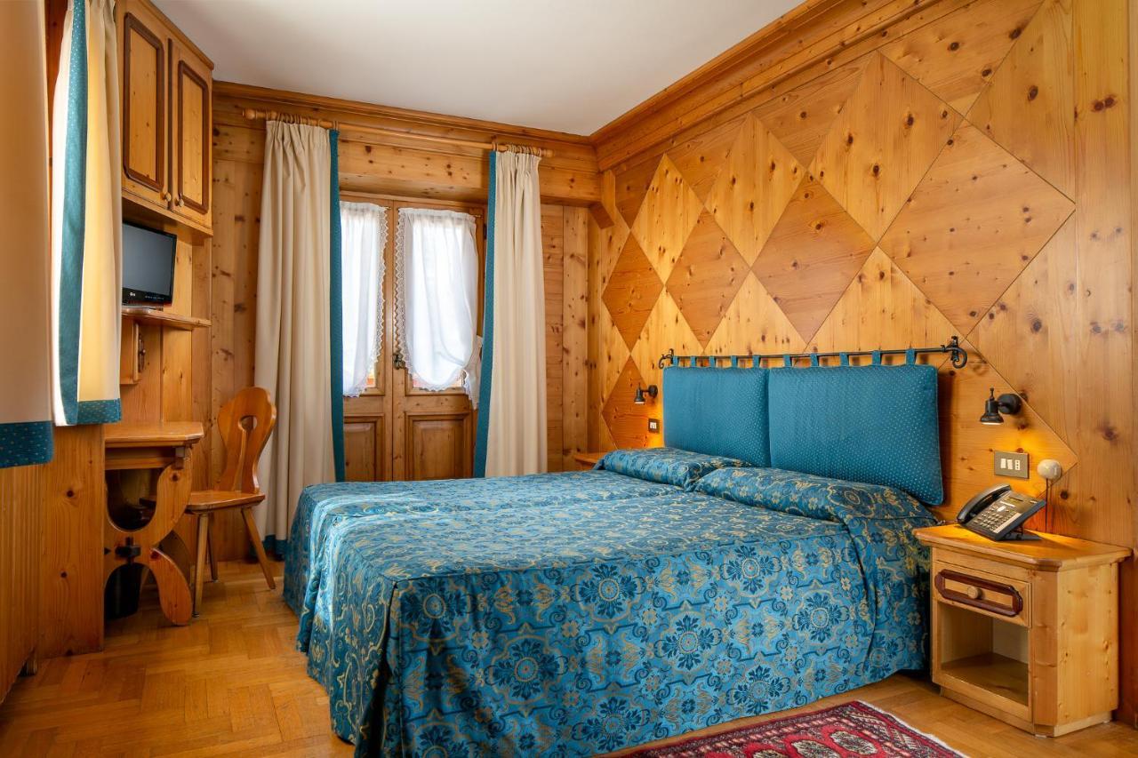 Hotel Natale Cortina dʼAmpezzo Kültér fotó