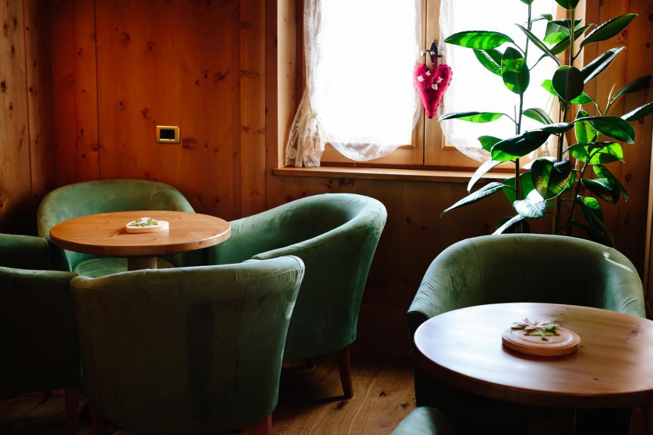 Hotel Natale Cortina dʼAmpezzo Kültér fotó