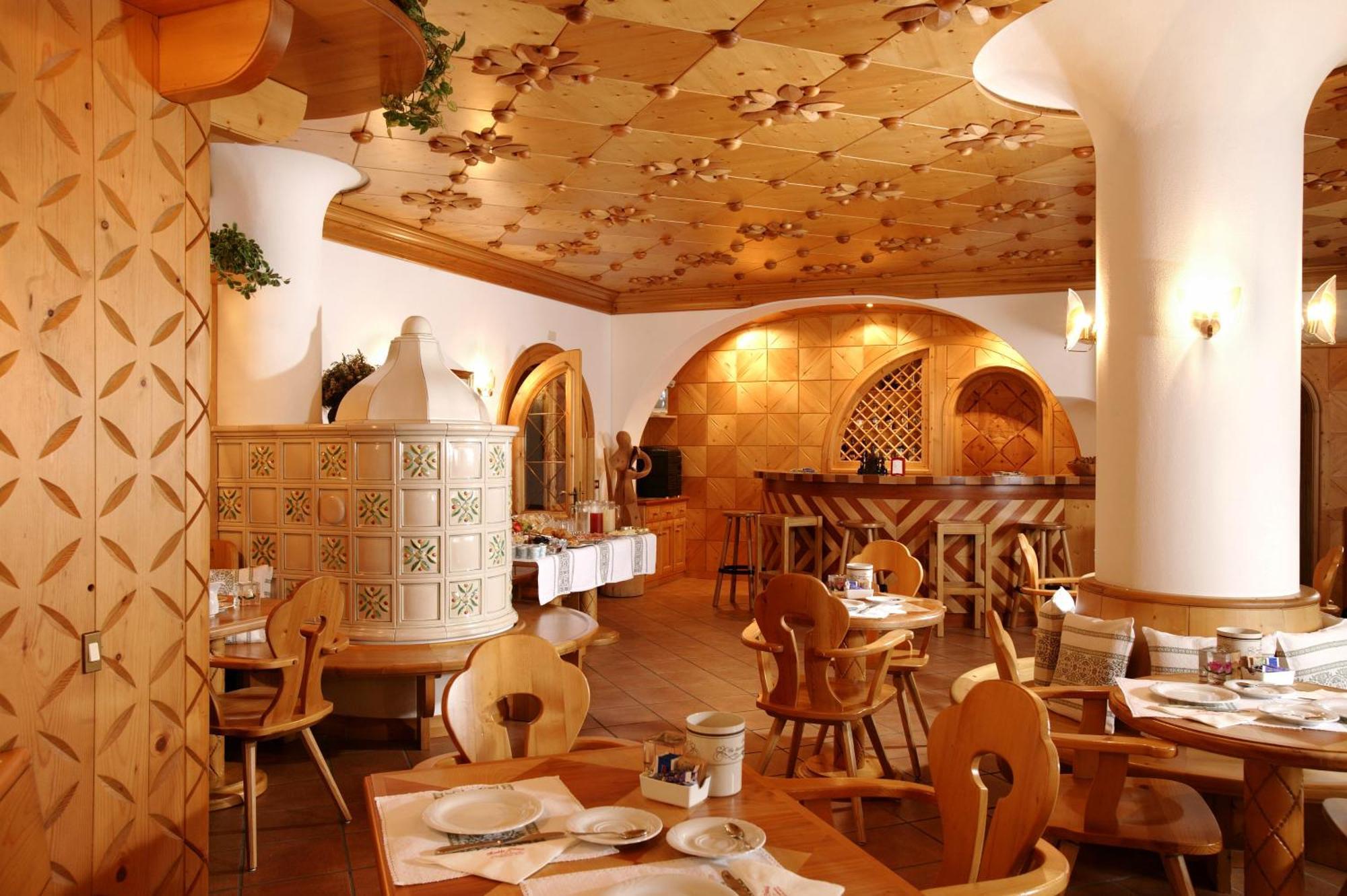 Hotel Natale Cortina dʼAmpezzo Kültér fotó